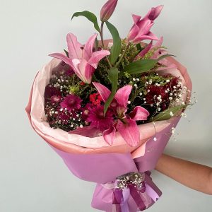 Mor Lilyumlu Pembe Yuvarlak Buket